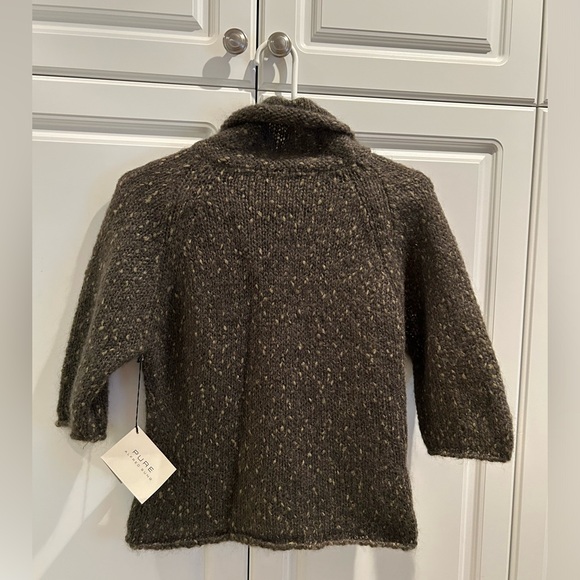 Alfred Sung Green Mohair Turtleneck Sweater Size Medium NWT - Picture 6 of 7